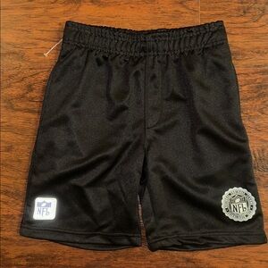 NWOT NFL Black Shorts (8)